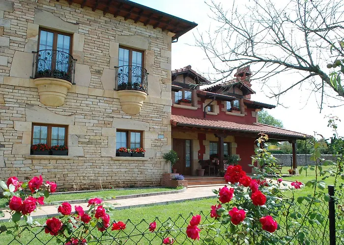 La Fabula بيت ريفي سانتيانا ذيل مار