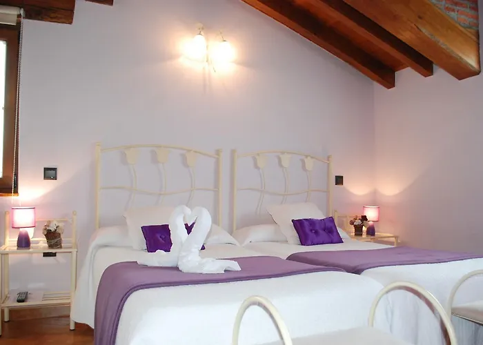 بيت ريفي La Fabula 3*