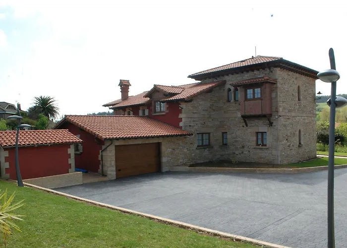 La Fabula サンティリャーナ・デル・マル